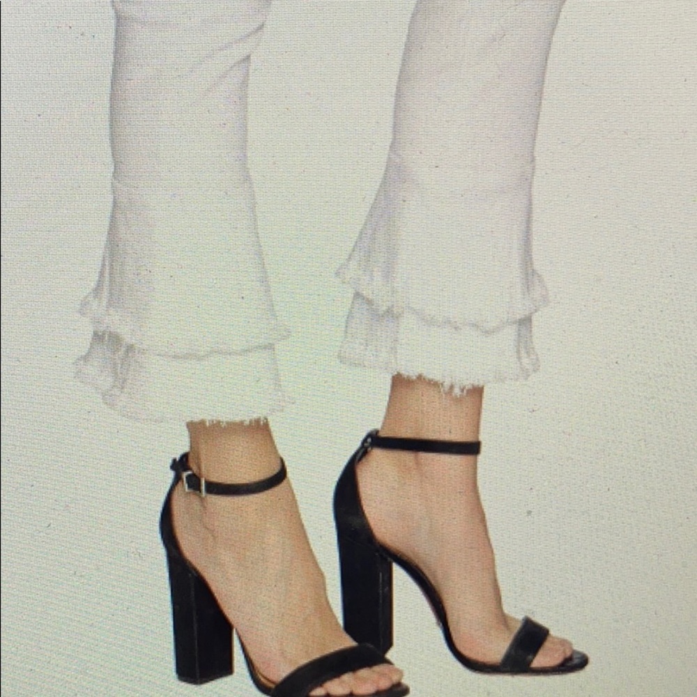 1 State Jeans in Ultra White Frayed Ruffle Ankle
